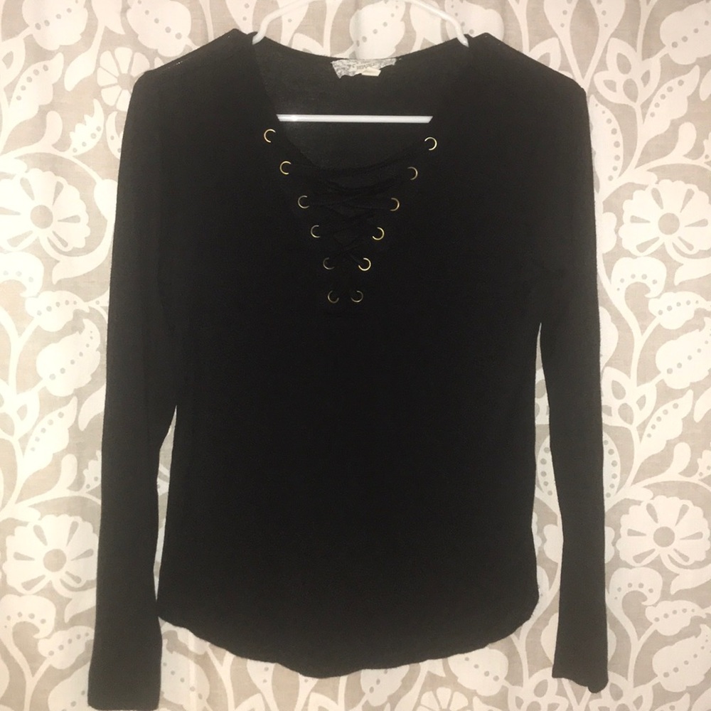 ‼️SOLD‼️ Black long sleeve fitted shirt